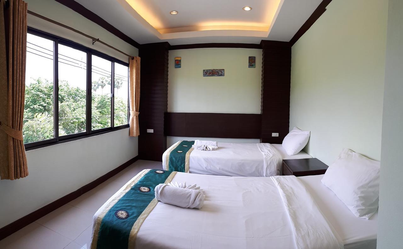 Daratalay - Jomtien Hotell Bang Lamung Exteriör bild